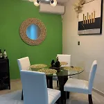 Cozy And Modern, Very Central In San Salvador