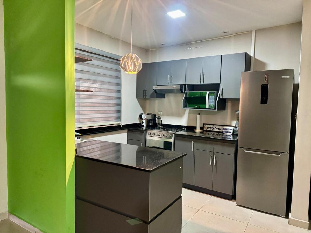 Apartamento Cozy And Modern, Very In San Salvador